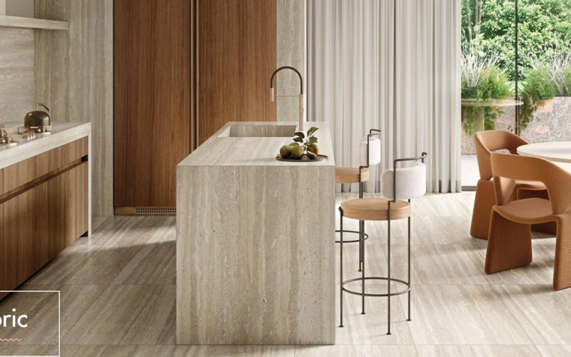 Mooie keramische tegel in travertin look.