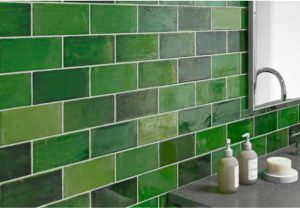 groene metro tegel van Altair in 7.5x15